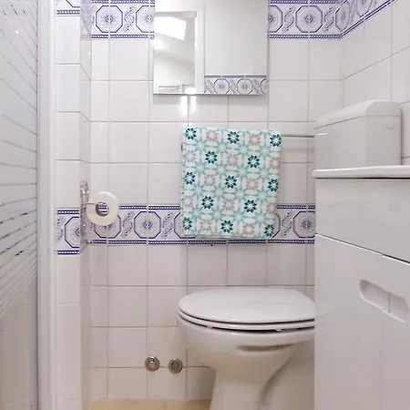 Alfama With A View Lizbona