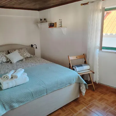 Alfama With A View ליסבון