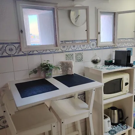 Alfama With A View דירה